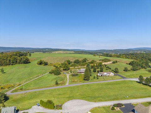 Land, Alum Bank, PA