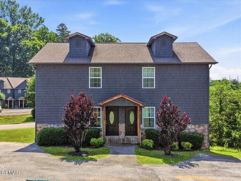 Turnkey Furnished Townhome