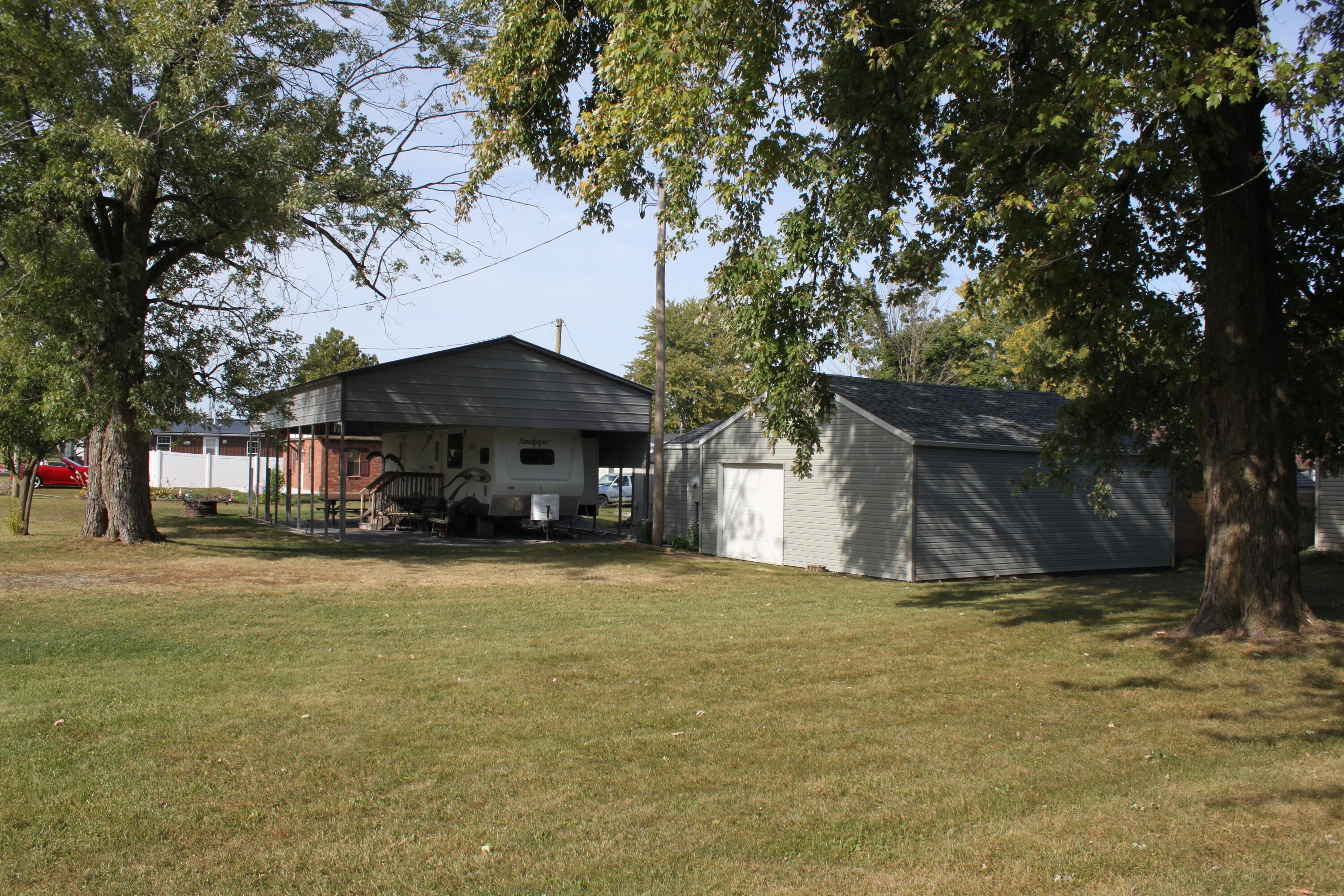Chippewa Community Lot with Carport