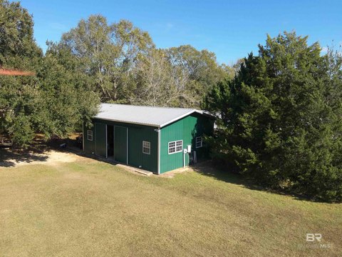 Loxley Acreage with Workshop