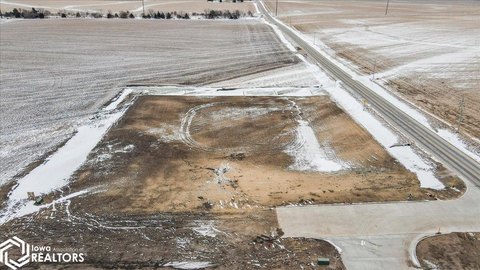 Commercial Lot in Smith Development