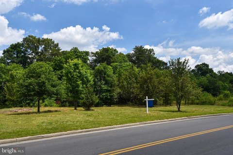 Commercial Lot in Waldorf, MD