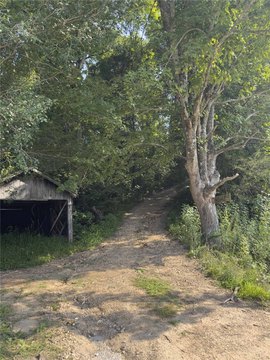 LAND - Kingston, AR