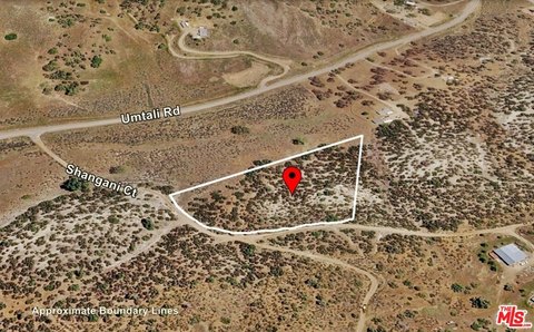 Tehachapi Land with Mountain Views