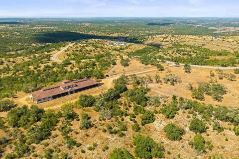 Equestrian Property with Barn