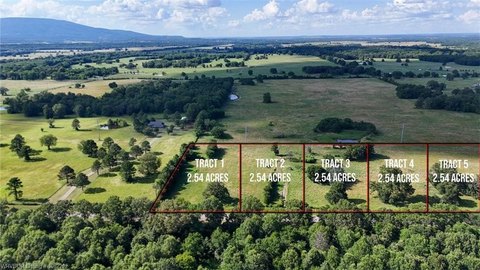 2.54 Acres in Howe, OK