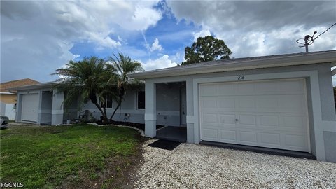 Lehigh Acres Duplex in Neighborhood