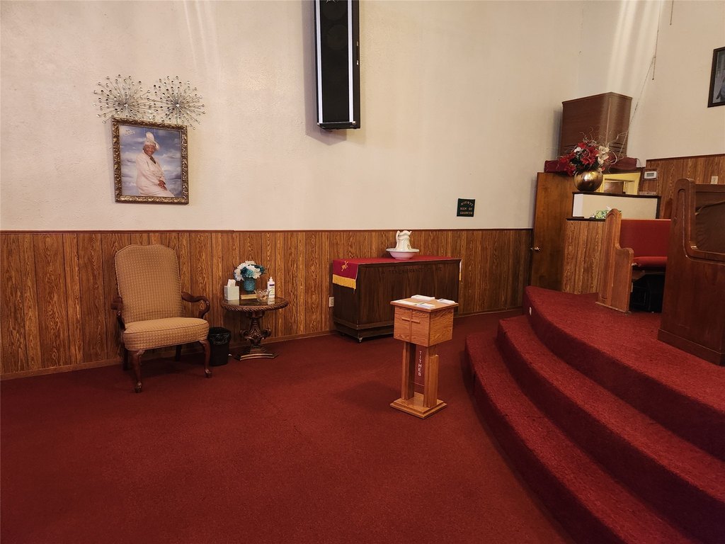 Picture 4
