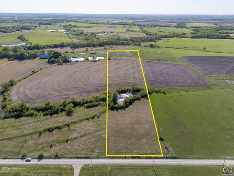 LAND - Auburn, KS