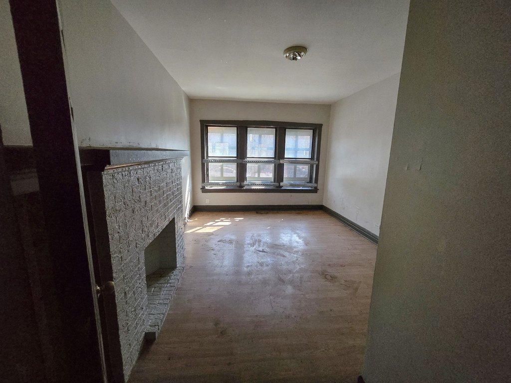Picture 19