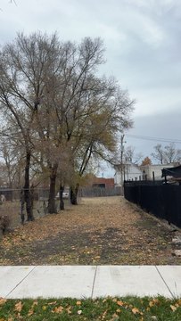 Vacant Lot Near Expressway