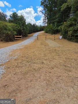 Land with Creek Frontage