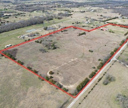 Land, Celeste, TX