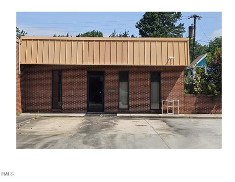 Retail Space in Burlington, NC