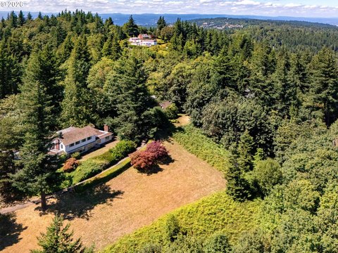 Land, Portland, OR