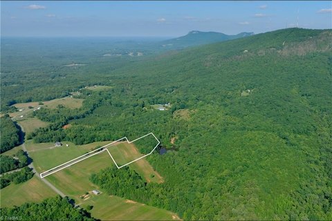 LAND - Pinnacle, NC