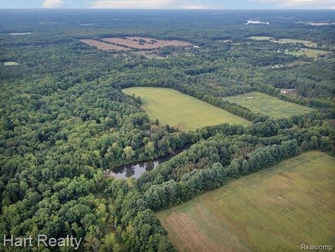 Hunting Land With Agricultural Zoning