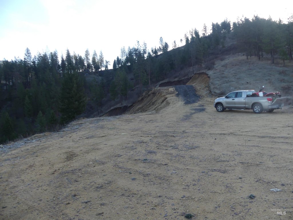 Picture 3