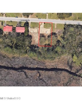 Cleared Lot Near Amenities