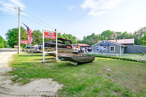Established Marine Center in Lakes Region
