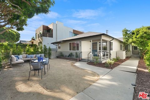Culver City Duplex in Carlson Park