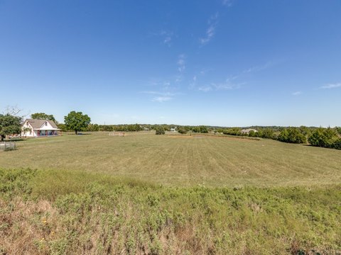 Land Available in Valley View