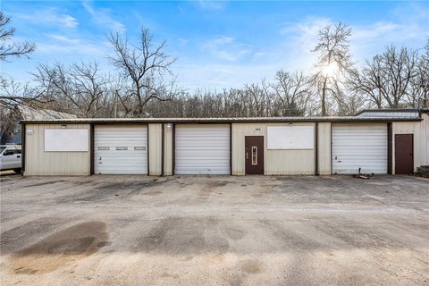Rogers Warehouse with Climate Control