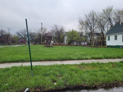 Vacant Land in North End