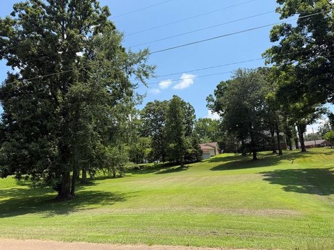 LAND - BATESVILLE, MS