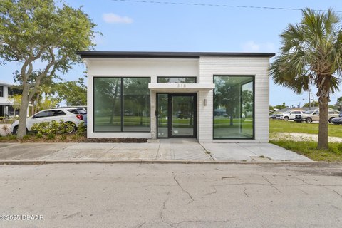 New Smyrna Beach Commercial Space