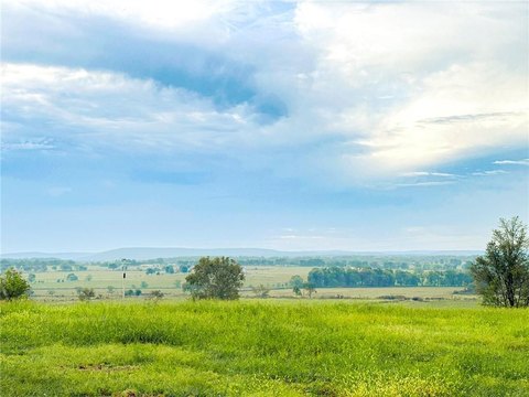 Prairie Grove Acreage with Views