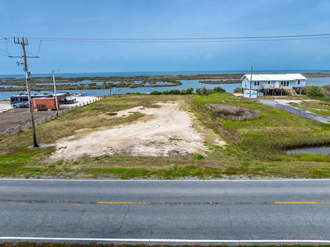 Land, Grand Isle, LA