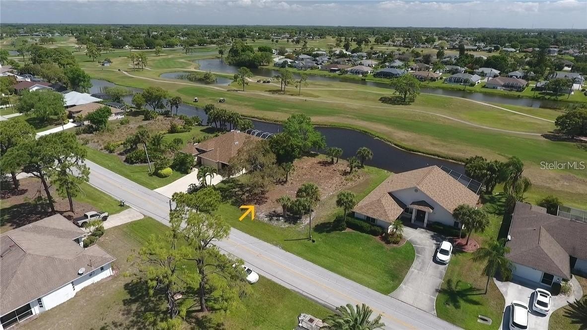 Waterfront and Golf Course Frontage Land