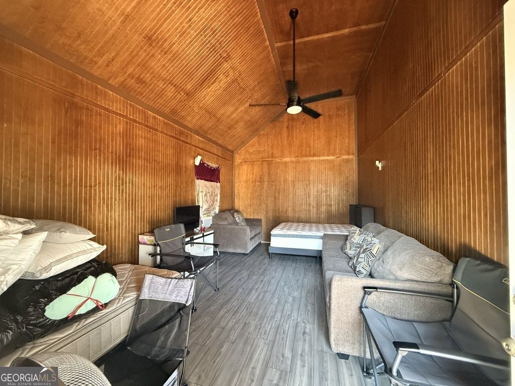 Picture 10