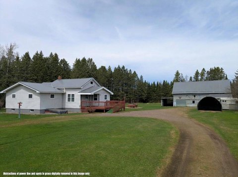Secluded Homestead Ready for Country Life