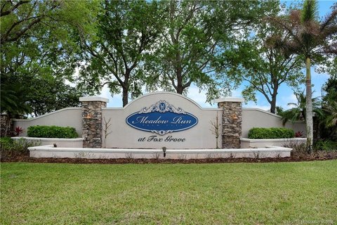 LAND - Palm City, FL