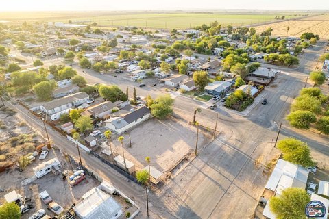 LAND - Seeley, CA