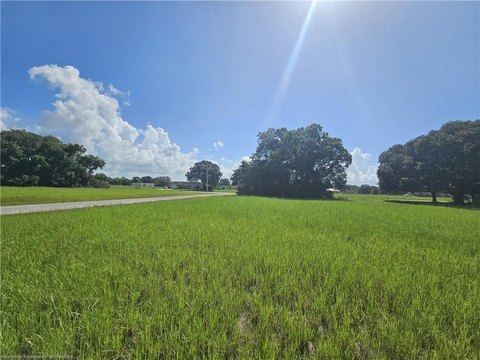 Land, Sebring, FL