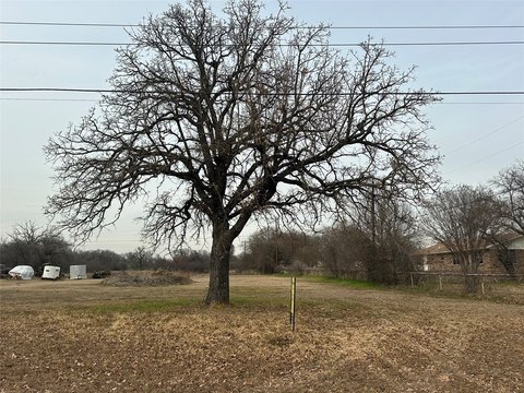 Unimproved Land in Springtown, TX