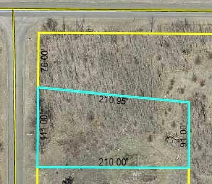 Residential Lot in Planned Community