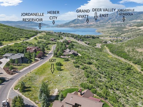 Kamas Land with Mountain Views