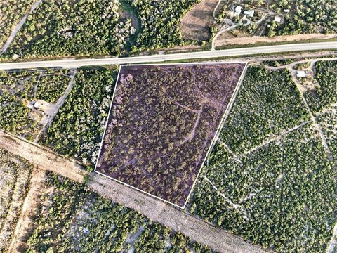 Land, Three Rivers, TX