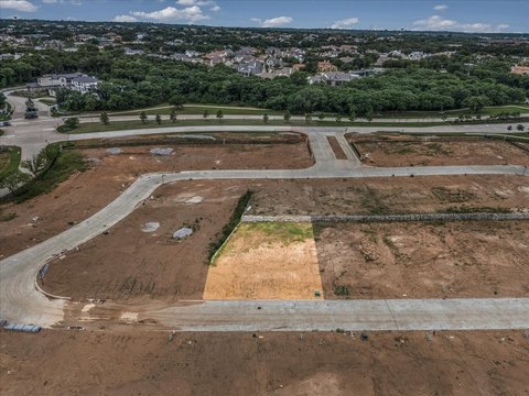 LAND - Westlake, TX
