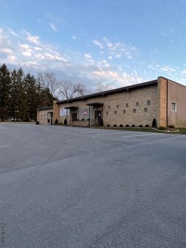 Versatile Commercial Space in Seward, PA