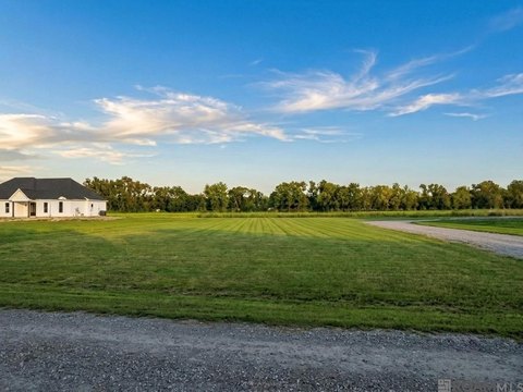 Land, Port Allen, LA