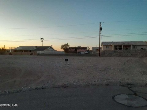 Residential Land in Lake Havasu