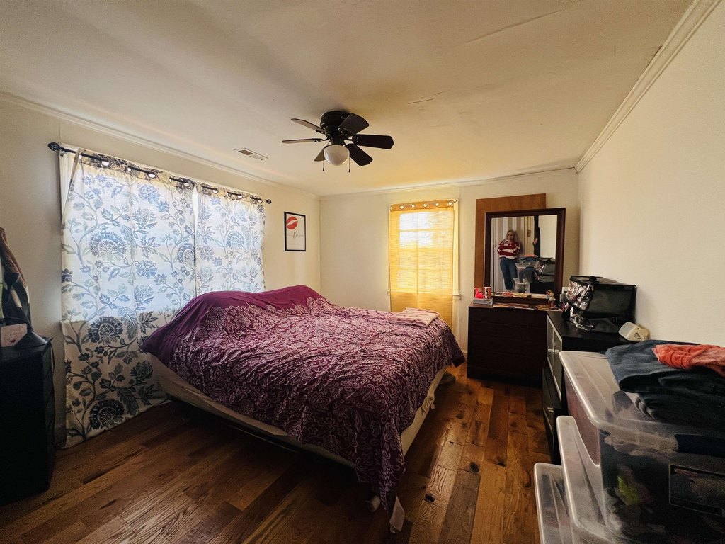 Picture 30
