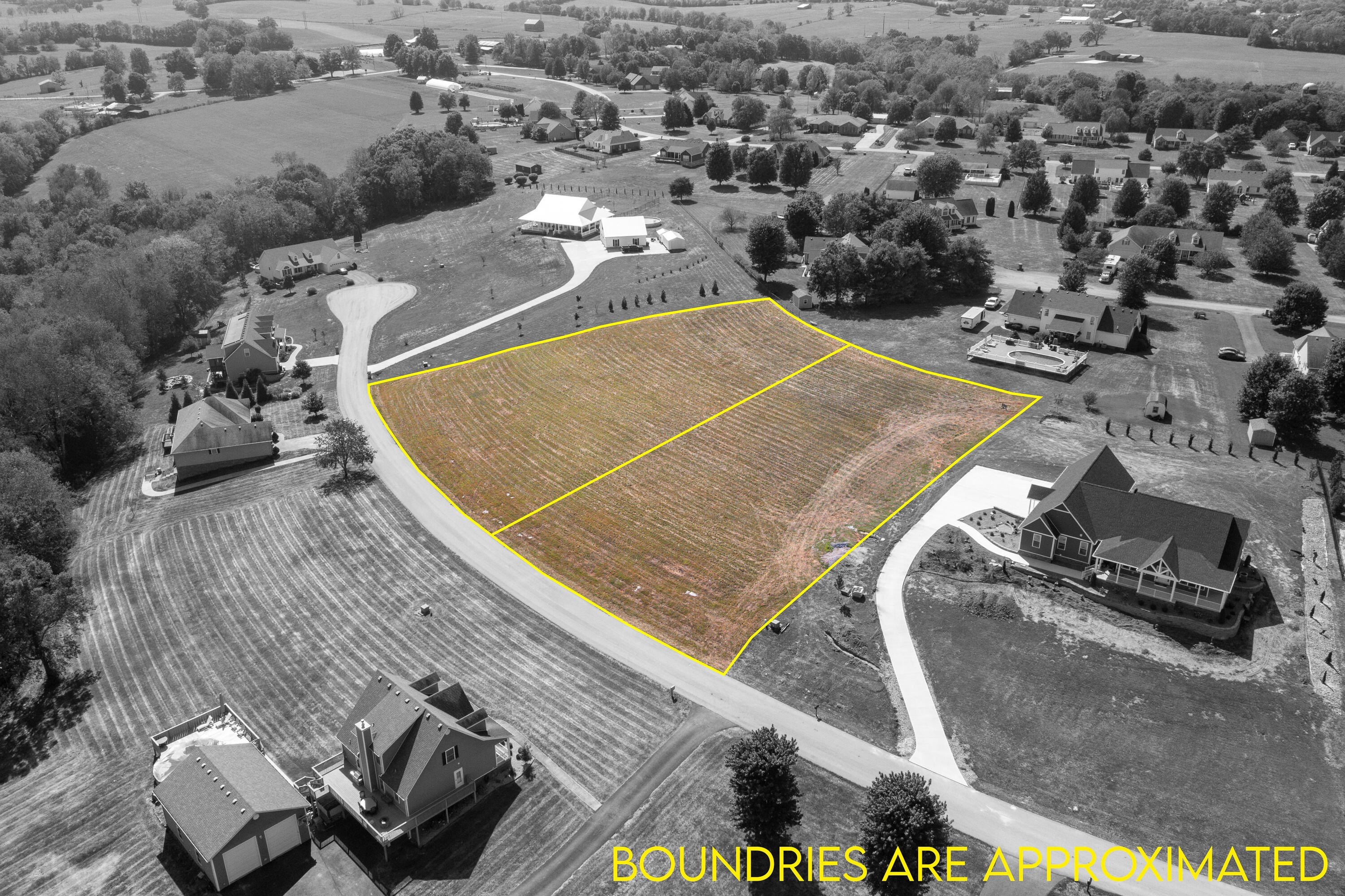 Residential Land in Daycrest Subdivision