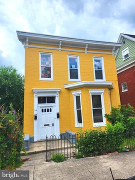 Cumberland Duplex: Income Opportunity