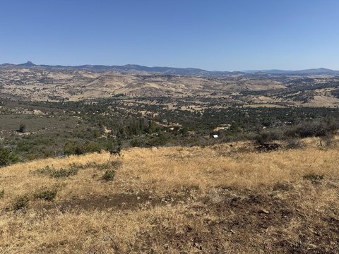 LAND - Hornbrook, CA